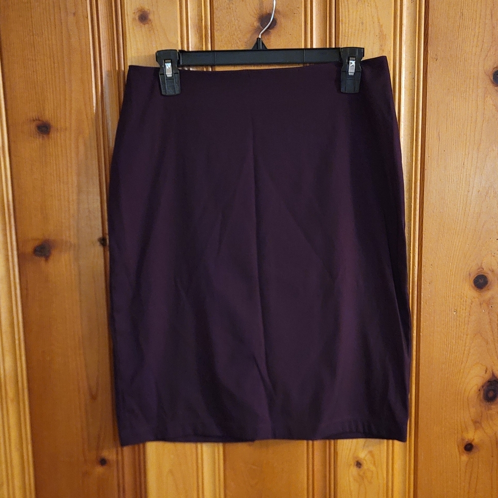 WOMEN'S PEEP SKIRT